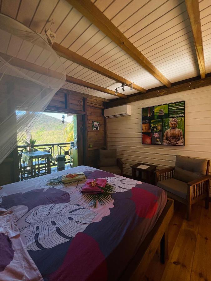 Gites Les Lodges Des Hauts De Deshaies Eksteriør bilde